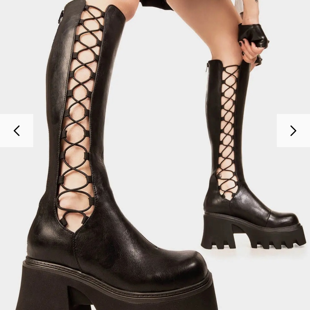 LAMODA MISERY BUSINESS CHUNKY BLACK KNEE HIGH BOOTS, PLATFORM ZIP TRENDY